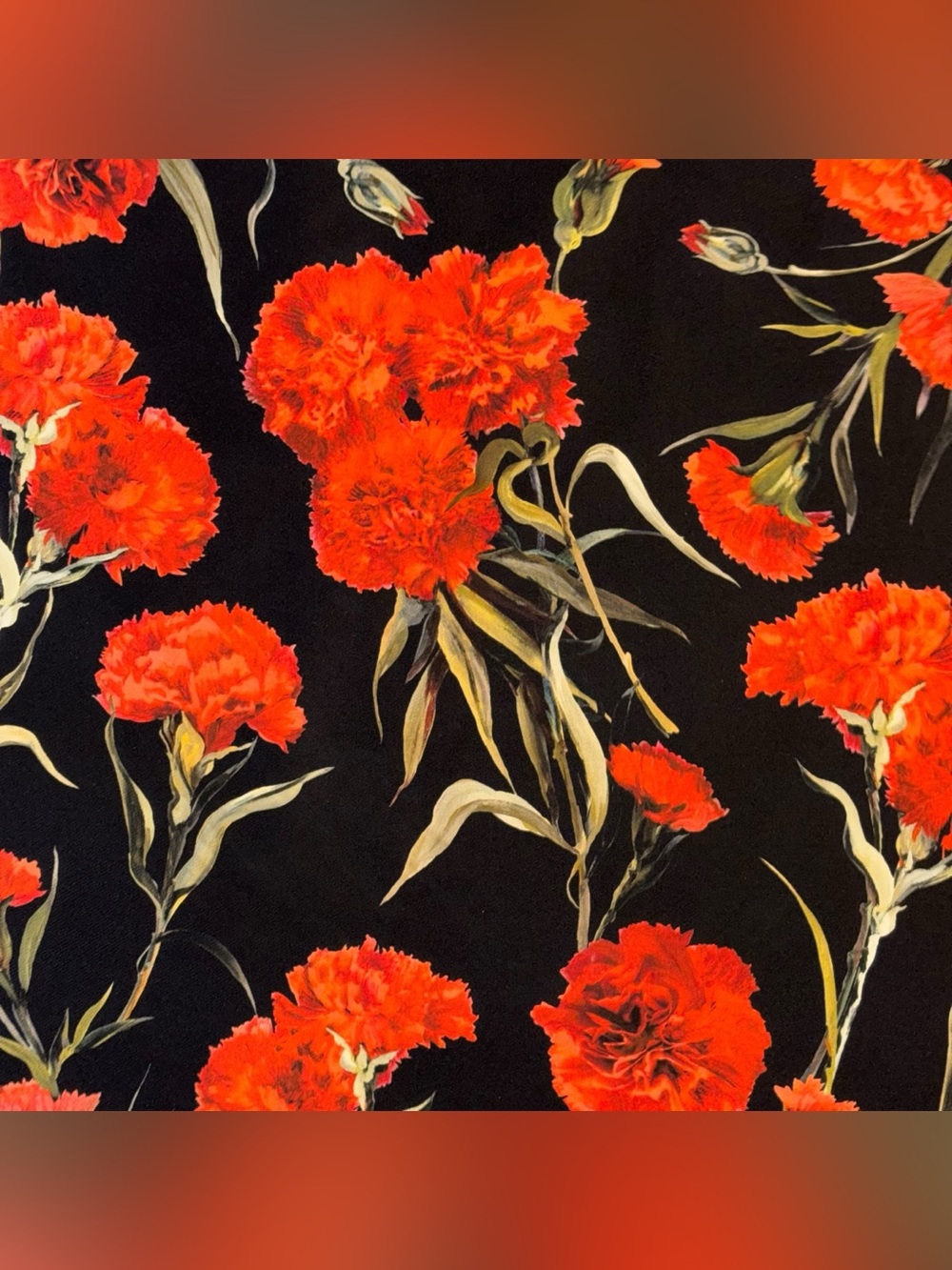 Dolce & Gabbana Red Carnation Fondo Nero Silk Scarf 70cm Square Made in Italy - Picture 2 of 10